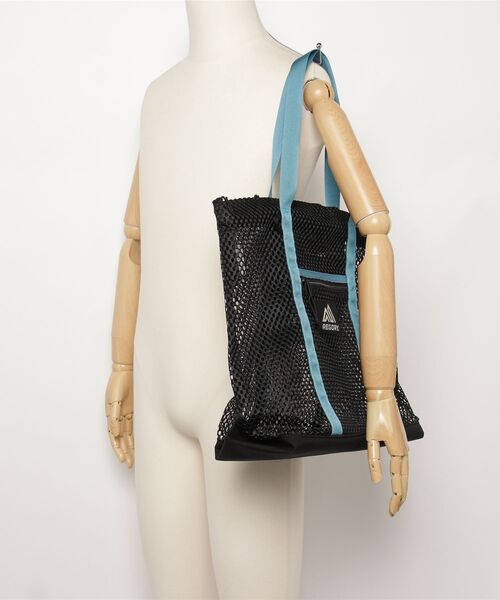 GREGORY（グレゴリー）の「クラシックトート CLASSIC TOTE メッシュXリバーブルー（トートバッグ・メンズ・ブラック系・-）」の2枚目の写真