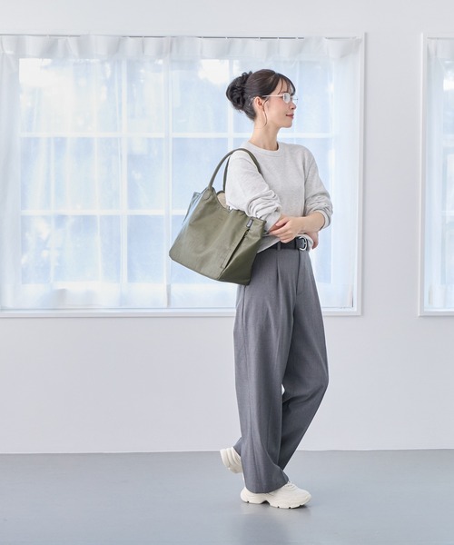 ROOTOTE(ルートート)の「ROOTOTE ルートート SC.ハビチェル.シームリー-A(トートバッグ・レディース・シルバー/グレイッシュベージュ/ブラック/カーキ・FREE)」の5枚目の写真