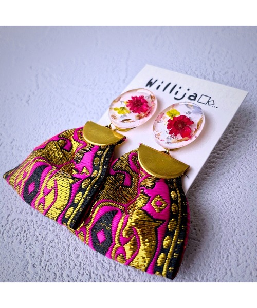 tone(トーン)の「【Willija】金属アレルギー対応《Asian flower》一点物2wayイヤリング(MA)(イヤリング・レディース・ホワイト/ブルー/グリーン/イエロー・FREE)」の2枚目の写真