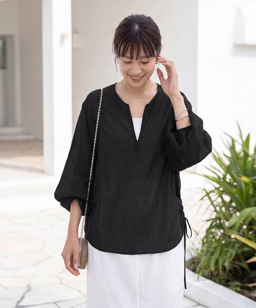 STYLE DELI(スタイルデリ)の「【selection】温度調節に便利なシアーシフォンブラウス(シャツ/ブラウス・レディース・ブラック・FREE)」の1枚目の写真