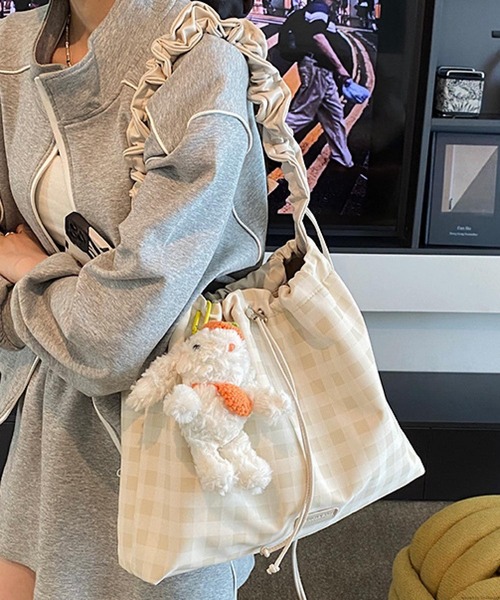 VIBGYOR（ヴィブジョー）の「Mignonjour/くしゅくしゅチェック柄巾着バッグ M2963（ショルダーバッグ・レディース・パープル/イエロー・FREE）」の7枚目の写真