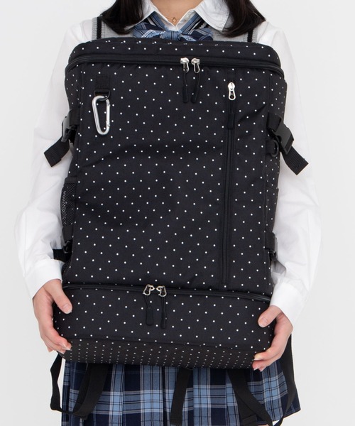 WEGO(ウィゴー)の「WEGO/スクールデイリースクエアリュック(バックパック/リュック・レディース・その他1/ブラック/ネイビー・FREE)」の1枚目の写真