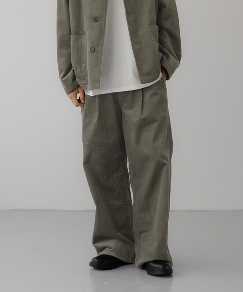 LOWRYS FARM(ローリーズファーム)の「SETUP可能【LFM(U)】コーデュロイタックワイドパンツ 1074741(その他パンツ・メンズ・グリーン/アイボリー/ブラウン・MEDIUM/LARGE)」の3枚目の写真