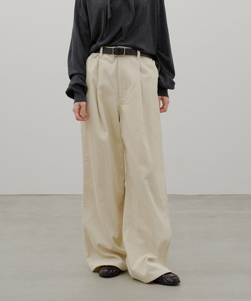 LOWRYS FARM(ローリーズファーム)の「SETUP可能【LFM(U)】コーデュロイタックワイドパンツ 1074741(その他パンツ・メンズ・グリーン/アイボリー/ブラウン・MEDIUM/LARGE)」の1枚目の写真