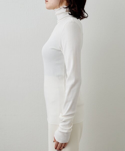 THE PAUSE(ザ ポーズ)の「<WEB限定>【THE PAUSE】ランダムテレコタートルプルオーバー(Tシャツ/カットソー・レディース・オフホワイト/ブラック・FREE)」の12枚目の写真