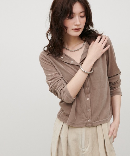 LARUTA(ラルータ)の「【LARUTA】ベロアショートカーディガン(カーディガン/ボレロ・レディース・ベージュ/ブラック/モカ/ボルドー・FREE)」の9枚目の写真