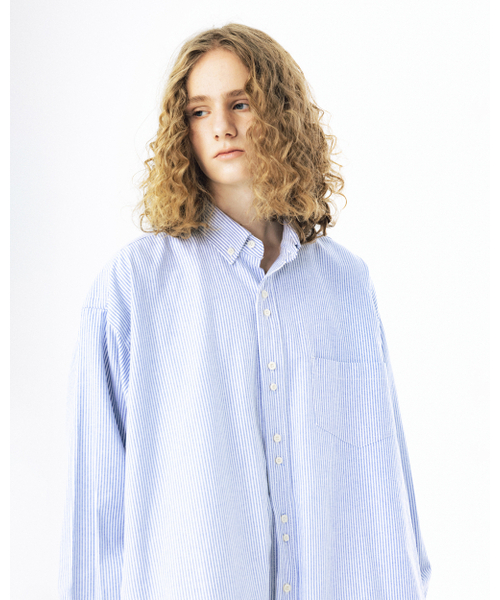 ANGLAN（アングラン）の「Double Button Striped Shirt - Blue（シャツ/ブラウス・メンズ・その他・ONE SIZE）」の3枚目の写真