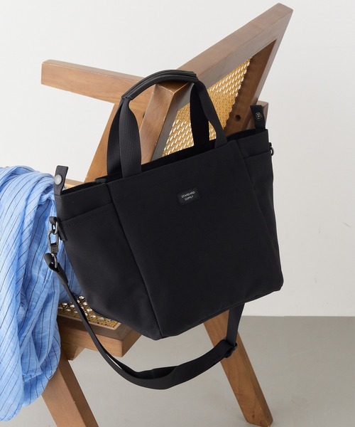 STANDARD SUPPLY(スタンダードサプライ)の「【STANDARD SUPPLY】2WAY FOLD TOTE S(トートバッグ・レディース・ブラック・FREE)」の1枚目の写真