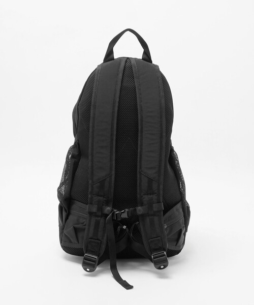 green label relaxing(グリーンレーベルリラクシング)の「<Found Pocket>ASCEND BACKPACK バックパック リュック(バックパック/リュック・メンズ・ブラック・FREE)」の4枚目の写真