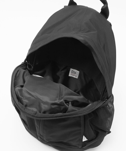 green label relaxing(グリーンレーベルリラクシング)の「<Found Pocket>ASCEND BACKPACK バックパック リュック(バックパック/リュック・メンズ・ブラック・FREE)」の8枚目の写真