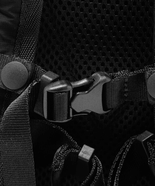 green label relaxing(グリーンレーベルリラクシング)の「<Found Pocket>ASCEND BACKPACK バックパック リュック(バックパック/リュック・メンズ・ブラック・FREE)」の16枚目の写真
