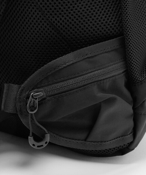 green label relaxing(グリーンレーベルリラクシング)の「<Found Pocket>ASCEND BACKPACK バックパック リュック(バックパック/リュック・メンズ・ブラック・FREE)」の18枚目の写真