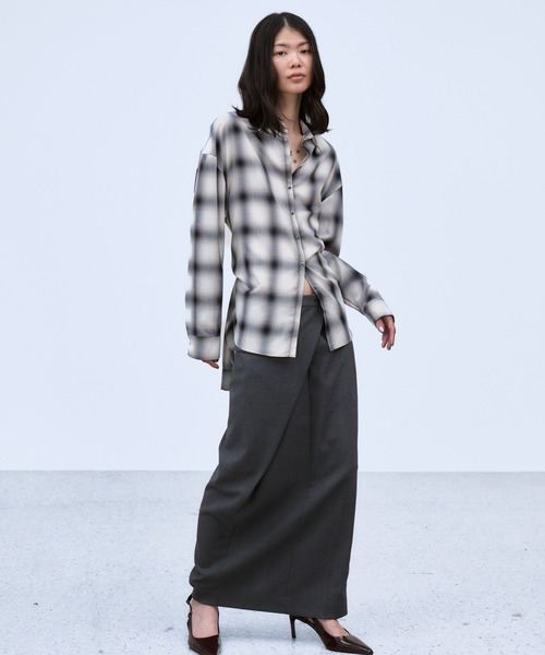 THINGS THAT MATTER(シングス ザット マター)の「MULTIWAY SLEEVE CHECK SHIRT / マルチウェイ スリーブ チェック シャツ(シャツ/ブラウス・レディース・ブルー/アイボリー・FREE)」の9枚目の写真