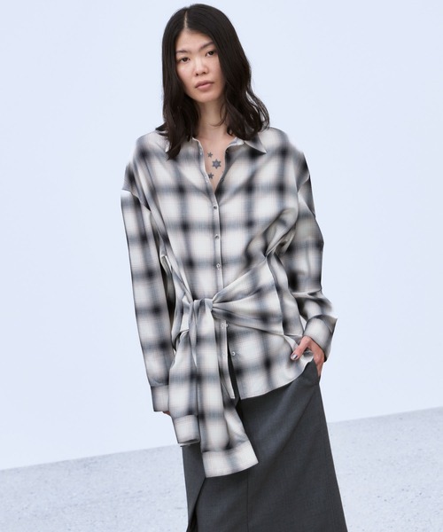 THINGS THAT MATTER(シングス ザット マター)の「MULTIWAY SLEEVE CHECK SHIRT / マルチウェイ スリーブ チェック シャツ(シャツ/ブラウス・レディース・ブルー/アイボリー・FREE)」の15枚目の写真