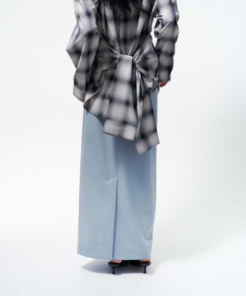 THINGS THAT MATTER(シングス ザット マター)の「MULTIWAY SLEEVE CHECK SHIRT / マルチウェイ スリーブ チェック シャツ(シャツ/ブラウス・レディース・ブルー/アイボリー・FREE)」の19枚目の写真