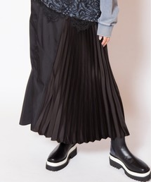切替プリーツスカート