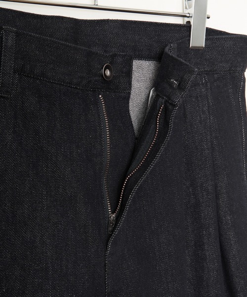 ikka(イッカ)の「2タックデニムワイドパンツ(その他パンツ・メンズ・ネイビー・L/M)」の3枚目の写真