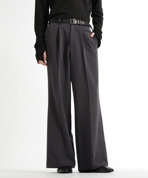 HARE（ハレ）の「TOROMIワイドフレアパンツ(HARE)（スラックス・メンズ・ブラック/グレー/ブラウン・LARGE/MEDIUM/SMALL）」の2枚目の写真