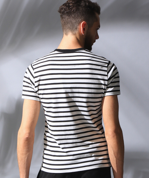 5351 POUR LES HOMMES(ゴーサンゴーイチプールオム)の「フラージュ天竺ボーダークルーネック(Tシャツ/カットソー・メンズ・その他・44/48/46)」の2枚目の写真