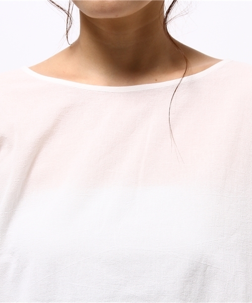 LBC（エルビーシー）の「ジャガード袖2wayブラウス（シャツ/ブラウス・レディース・オフホワイト/グリーン・MEDIUM/LARGE）」の6枚目の写真