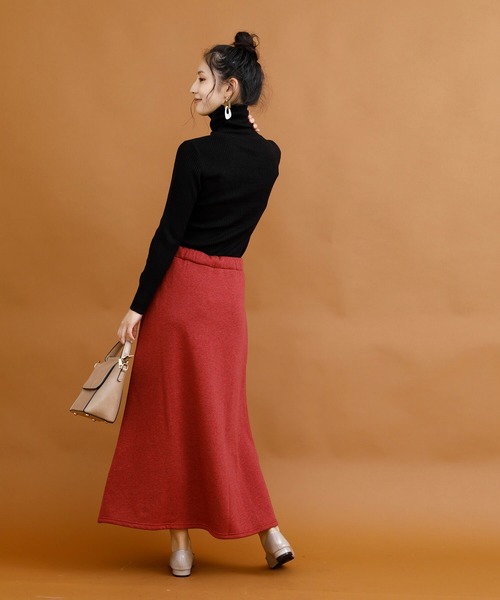 aimoha（アイモハ）の「裏起毛ウォームストレッチミモレ丈ロングスカート (AW) (LV)（スカート・レディース・ブラック/ネイビー/ワインレッド/ブラウン/ダークグレー/グリーン/グレイッシュベージュ/モカ・SMALL/MEDIUM/LARGE）」の14枚目の写真