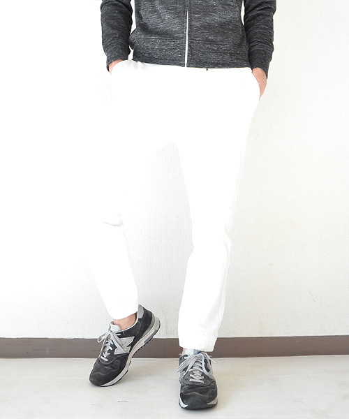 VIBGYOR（ヴィブジョー）の「VIBGYOR Select/ カラージョガーパンツ カラーパンツ ジョグパンツ（その他パンツ・メンズ・ホワイト/レッド/ブラック/カーキ/ネイビー/ブルー/ベージュ・X-LARGE/SMALL/MEDIUM/LARGE）」の2枚目の写真