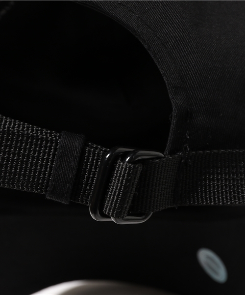 EMMA NOVEMBER　（エマノーヴェンバー）の「ロングストラップキャップ（キャップ・メンズ・ブラック/ホワイト・FREE）」の8枚目の写真