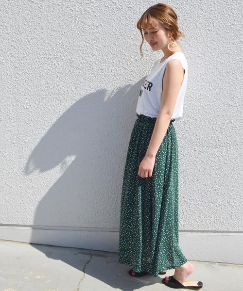 SHIPS(シップス)の「ドット ジャージーマキシスカート◇(スカート・レディース・ネイビー/ブラック/グリーン・ONE SIZE)」の12枚目の写真