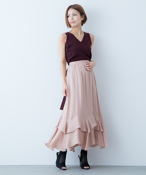 Kalen  BANNER BARRETT（カレンバナーバレット）の「SOFT SATIN RUFFLE SKIRT（スカート・レディース・ピンク/ブラック/ブルー・38）」の10枚目の写真