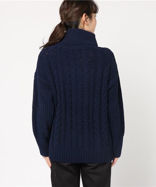 REAL CUBE(リアルキューブ)の「M.M.O. ケーブル柄ローゲージタートルネックニット(ニット/セーター・レディース・グレー/ブラウン/ネイビー/オフホワイト・M)」の7枚目の写真