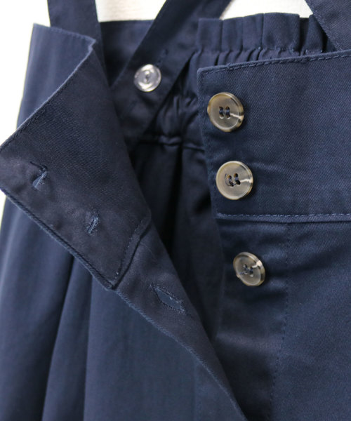 andme（アンドミー）の「綿ツイルマキシ丈フレアスカート ジャンパースカート（スカート・レディース・ベージュ/ネイビー/カーキ・M/L）」の9枚目の写真