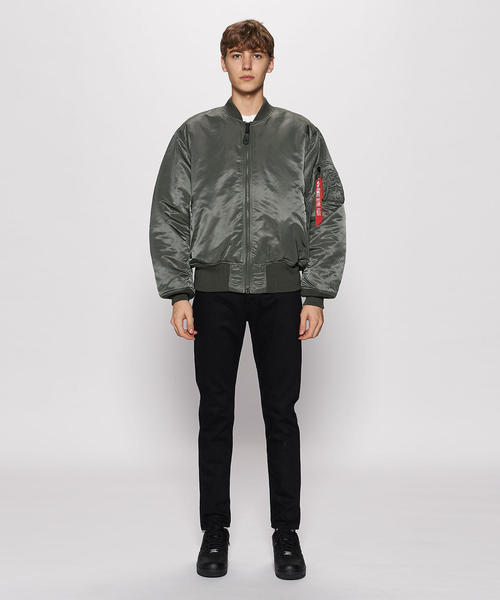 Alpha Industries(アルファインダストリーズ)の「<ALPHA INDUSTRIES> MA-1 CORE SPEC/ブルゾン(MA-1・メンズ・ダークグレー・LARGE/X-LARGE/MEDIUM/SMALL)」の10枚目の写真