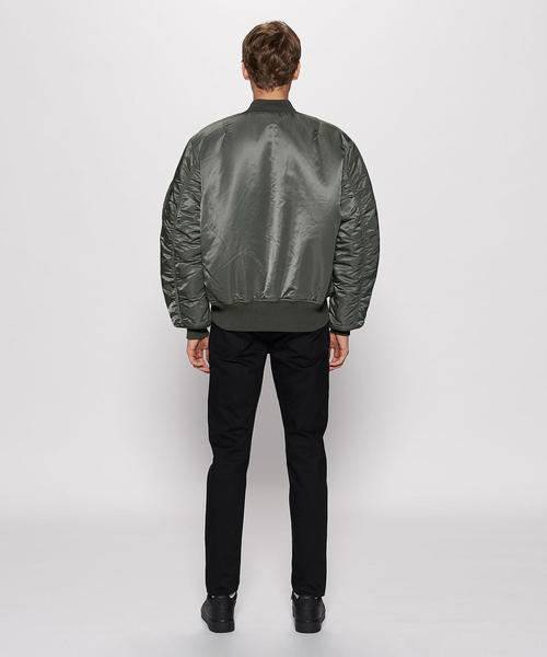 Alpha Industries(アルファインダストリーズ)の「<ALPHA INDUSTRIES> MA-1 CORE SPEC/ブルゾン(MA-1・メンズ・ダークグレー・LARGE/X-LARGE/MEDIUM/SMALL)」の11枚目の写真