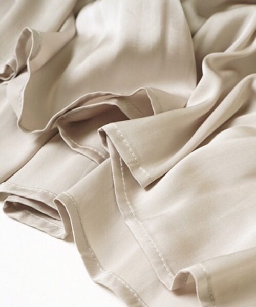 flower（フラワー）の「メタリックプリーツスカート（スカート・レディース・ベージュ/グレー・FREE）」の12枚目の写真