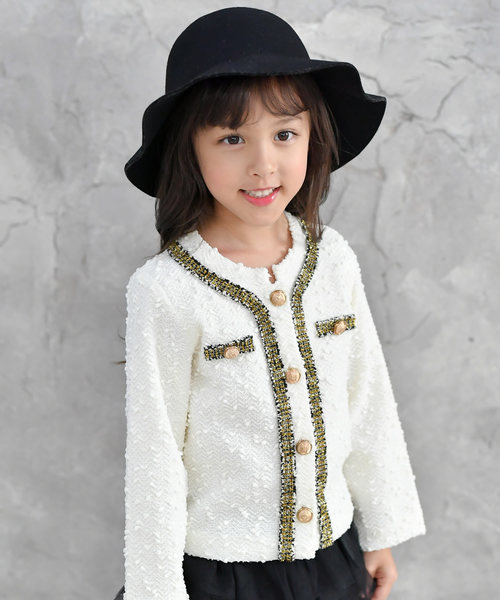 Bee des Bee（ビーデスビー）の「ツイードジャケット風　 ジャケット（ノーカラージャケット・キッズ・ブラック/アイボリー/ライトピンク・100cm/110cm/120cm/130cm/140cm/150cm）」の4枚目の写真