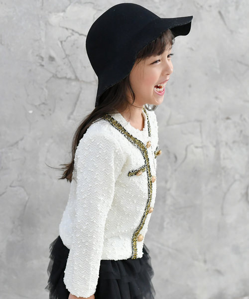 Bee des Bee（ビーデスビー）の「ツイードジャケット風　 ジャケット（ノーカラージャケット・キッズ・ブラック/アイボリー/ライトピンク・100cm/110cm/120cm/130cm/140cm/150cm）」の5枚目の写真