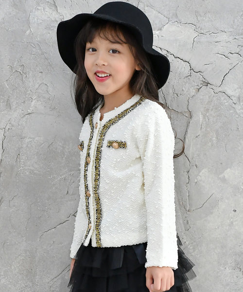 Bee des Bee（ビーデスビー）の「ツイードジャケット風　 ジャケット（ノーカラージャケット・キッズ・ブラック/アイボリー/ライトピンク・100cm/110cm/120cm/130cm/140cm/150cm）」の8枚目の写真