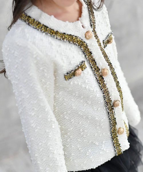 Bee des Bee（ビーデスビー）の「ツイードジャケット風　 ジャケット（ノーカラージャケット・キッズ・ブラック/アイボリー/ライトピンク・100cm/110cm/120cm/130cm/140cm/150cm）」の15枚目の写真