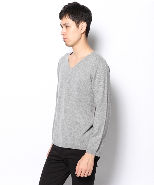 SHIPS JET BLUE（シップスジェットブルー）の「JB: カシミヤ Vネックニット（ニット/セーター・メンズ・ブラック/チャコールグレー/グリーン/オレンジ・LARGE/SMALL/MEDIUM）」の6枚目の写真