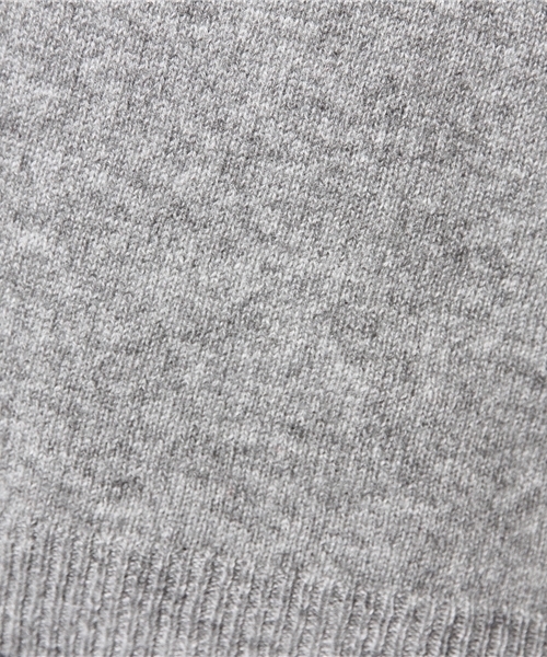 SHIPS JET BLUE（シップスジェットブルー）の「JB: カシミヤ Vネックニット（ニット/セーター・メンズ・ブラック/チャコールグレー/グリーン/オレンジ・LARGE/SMALL/MEDIUM）」の10枚目の写真