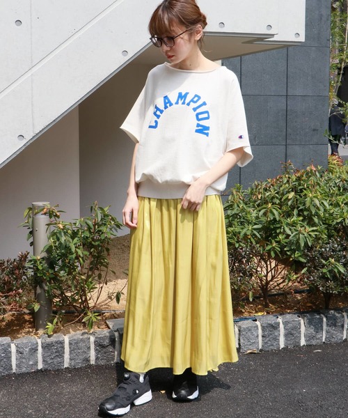 Champion（チャンピオン）の「【Champion】ロゴビッグクルーネックスウェット（スウェット・レディース・ホワイト/グレー/グリーン/ネイビー・M）」の6枚目の写真