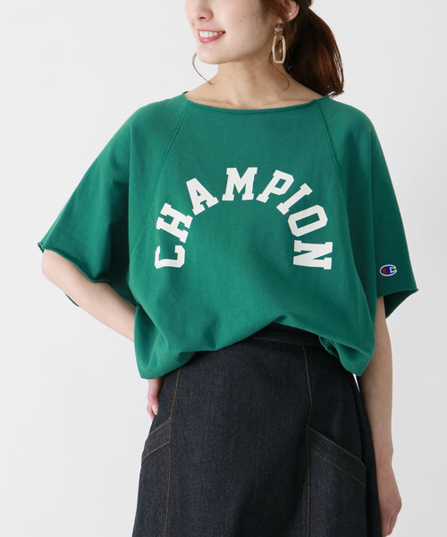 Champion（チャンピオン）の「【Champion】ロゴビッグクルーネックスウェット（スウェット・レディース・ホワイト/グレー/グリーン/ネイビー・M）」の9枚目の写真