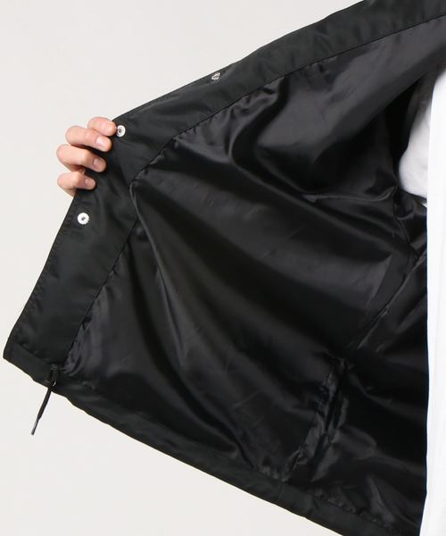 WEGO(ウィゴー)の「WEGO/Roseコーチジャケット(ブルゾン・メンズ・ホワイト/ブラック・MEDIUM/LARGE)」の5枚目の写真