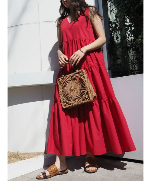 EVRIS（エヴリス）の「ティアードマキシワンピース（ワンピース・レディース・ホワイト/ブラック/レッド/カーキ・FREE）」の4枚目の写真