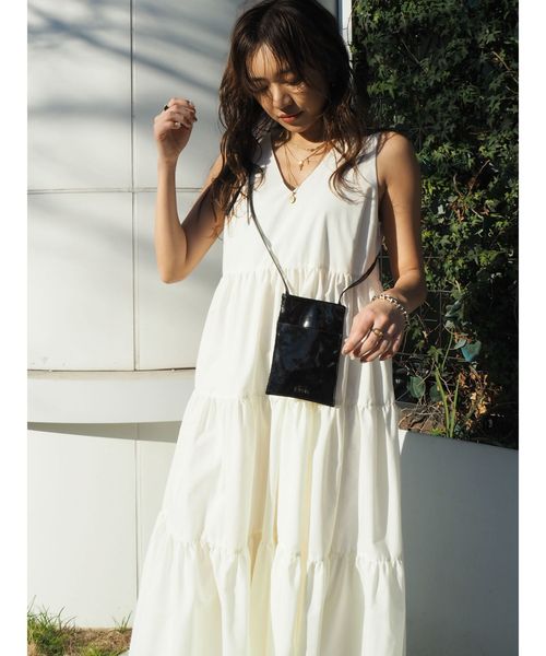 EVRIS（エヴリス）の「ティアードマキシワンピース（ワンピース・レディース・ホワイト/ブラック/レッド/カーキ・FREE）」の5枚目の写真