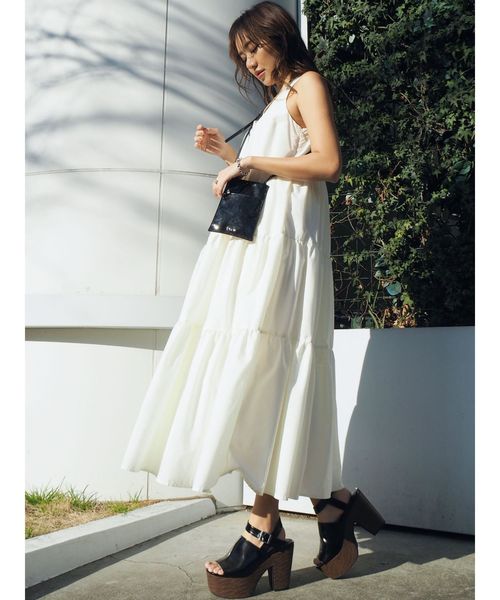 EVRIS（エヴリス）の「ティアードマキシワンピース（ワンピース・レディース・ホワイト/ブラック/レッド/カーキ・FREE）」の9枚目の写真