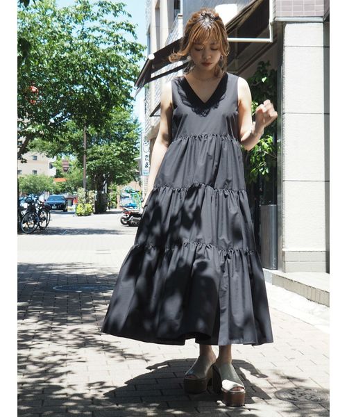 EVRIS（エヴリス）の「ティアードマキシワンピース（ワンピース・レディース・ホワイト/ブラック/レッド/カーキ・FREE）」の19枚目の写真