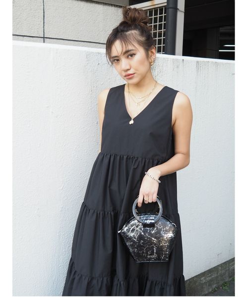 EVRIS（エヴリス）の「ティアードマキシワンピース（ワンピース・レディース・ホワイト/ブラック/レッド/カーキ・FREE）」の17枚目の写真