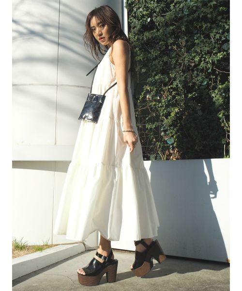 EVRIS（エヴリス）の「ティアードマキシワンピース（ワンピース・レディース・ホワイト/ブラック/レッド/カーキ・FREE）」の21枚目の写真