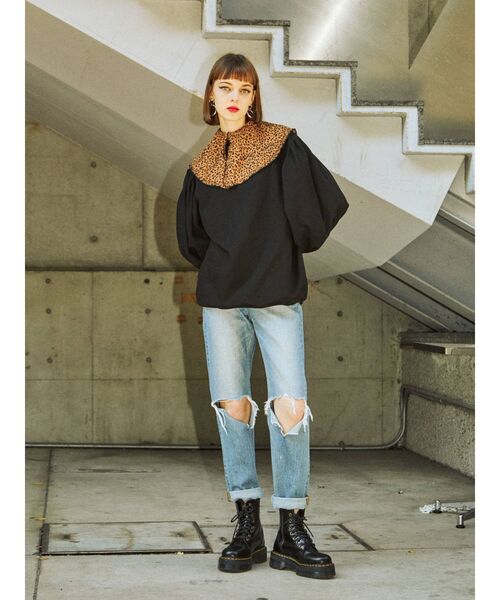 jouetie(ジュエティ)の「パワショルBIGカラープルオーバー(スウェット・レディース・ブラック/グリーン/ブルー・MEDIUM)」の9枚目の写真